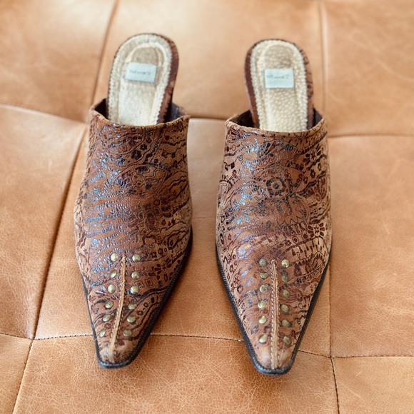 Vintage Shoes - tan leather - Size 8.5 - unique design - Picture 2 of 9